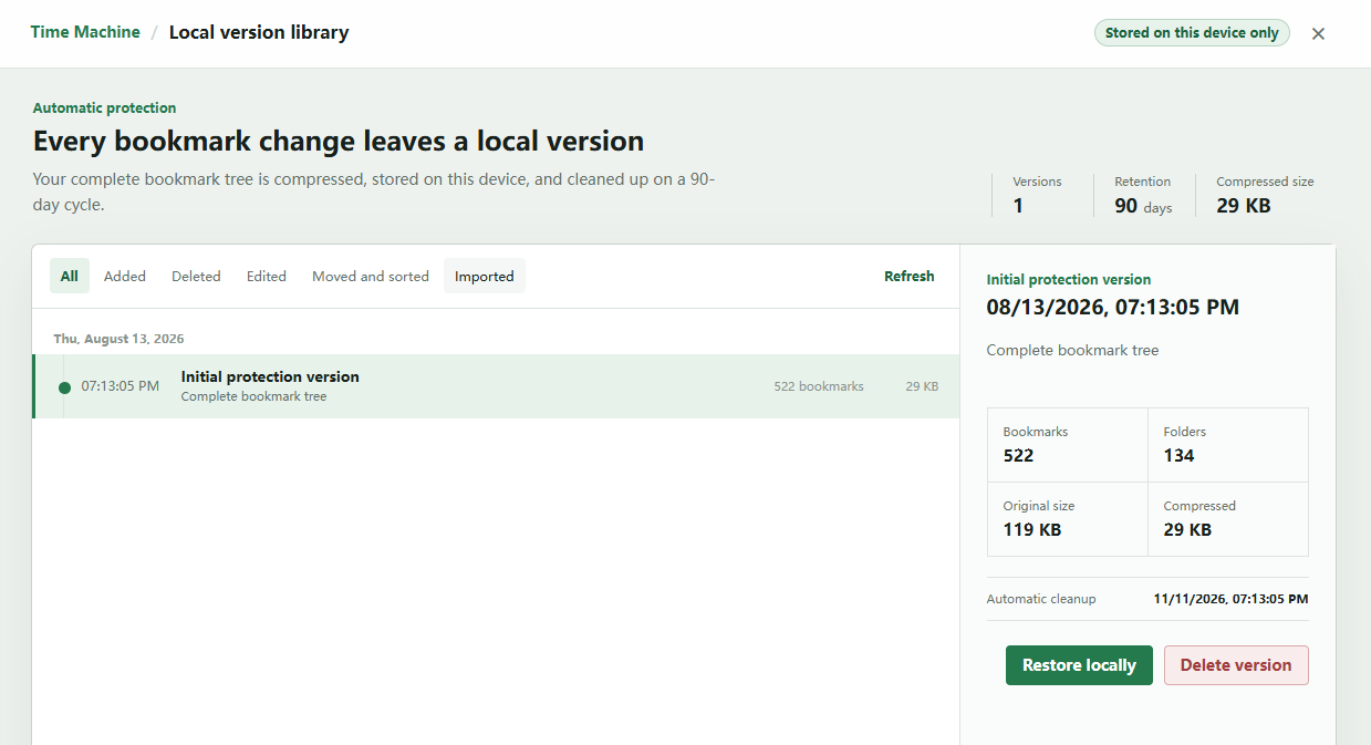 Local bookmark versions: auto-snapshot on change, recoverable even if the cloud fails